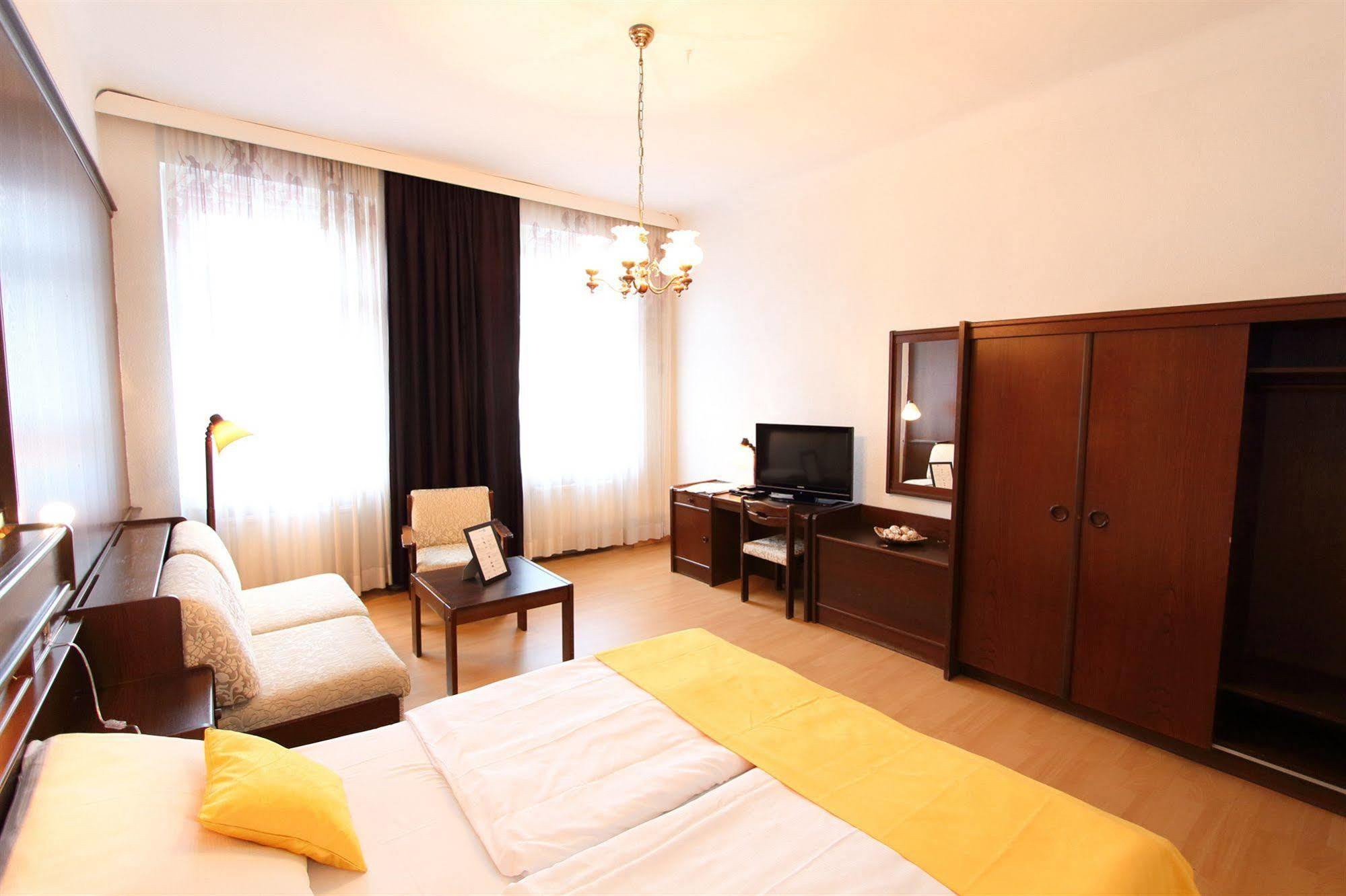 Checkvienna - Edelhof Apartments Zewnętrze zdjęcie